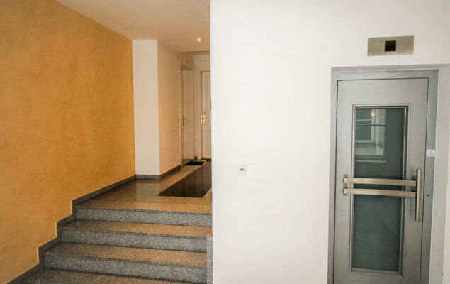 Inner City - Photo 37